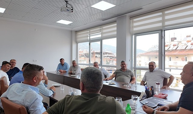 Başkan Özel, Mermer Sektörü Temsilcileriyle bir araya geldi.- Haber Seansı