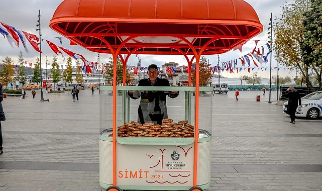 İstanbul’un Yeni Simit Arabaları Beşiktaş Meydanı’nda- Haber Seansı