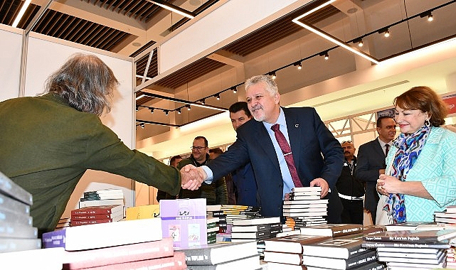 Lüleburgaz’da 2. Kitap ve Edebiyat Fuarı başladı- Haber Seansı