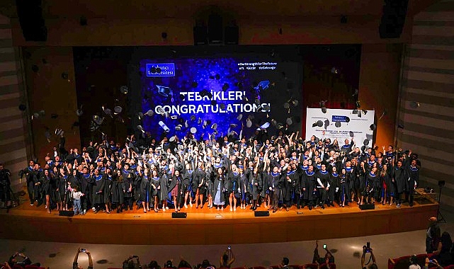 Sabancı Üniversitesi, profesyonel yüksek lisans programı 2024 mezunlarını verdi- Haber Seansı