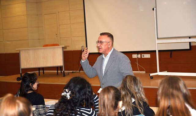 Adapazarı Belediye Başkanı Işıksu mezun olduğu fakültede öğrencilerle buluştu- Haber Seansı