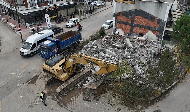 Yeşilova’ya nefes aldıracak proje için yıkıma başlandı- Haber Seansı