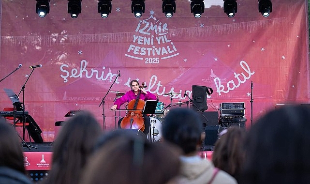 İzmir’in en neşeli festivali  başladı- Haber Seansı