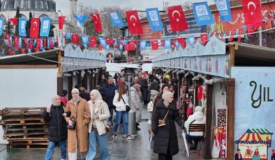 Yılbaşı Pazarı 2025 Üsküdar’da Başladı- Haber Seansı