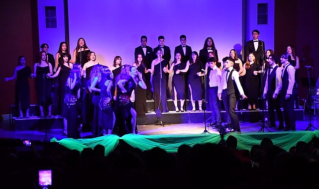 Manisa Büyükşehir Belediyesi Çok Sesli Korosu’ndan Muhteşem Konser- Haber Seansı