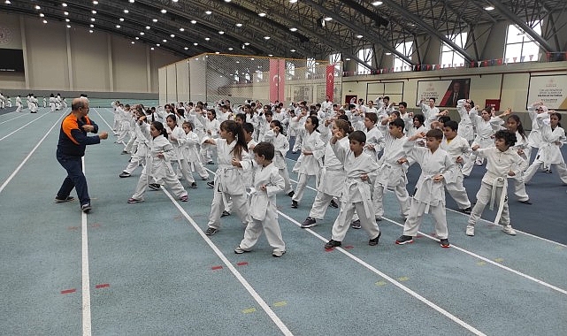 Osmangazi’de karate eğitim semineri- Haber Seansı