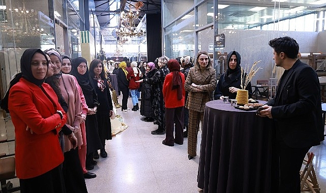 Moda Akademisi’nde ilk mezunlar ilk sergilerini açtı- Haber Seansı